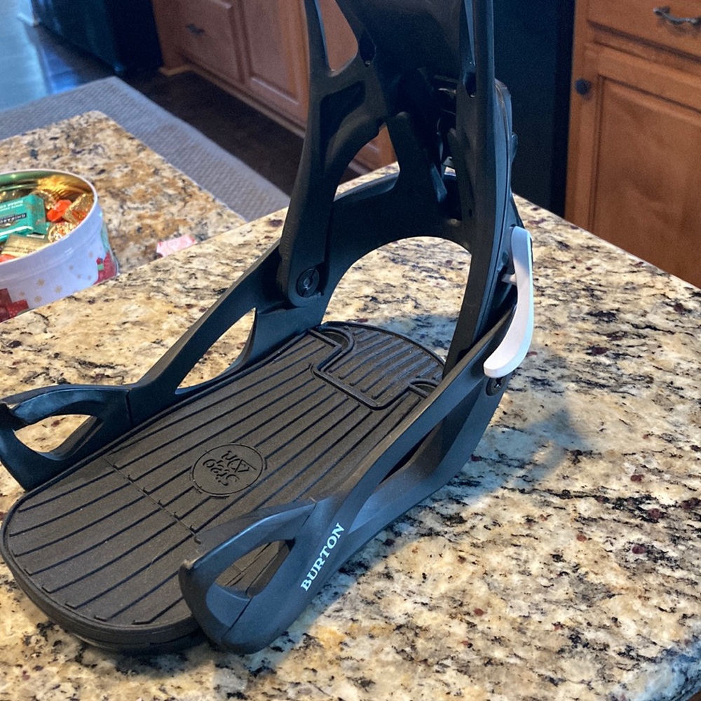 Burton step on bindings